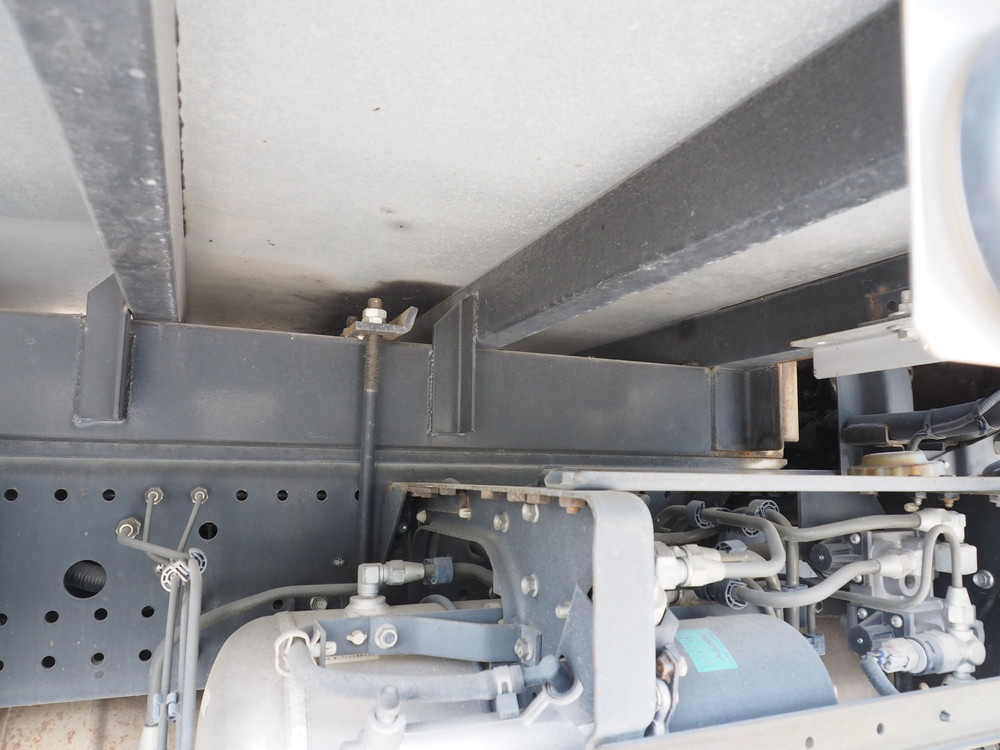 いすゞ フォワード 平ボディ 中型 TKG-FRR90T2 年式 H26[写真63]