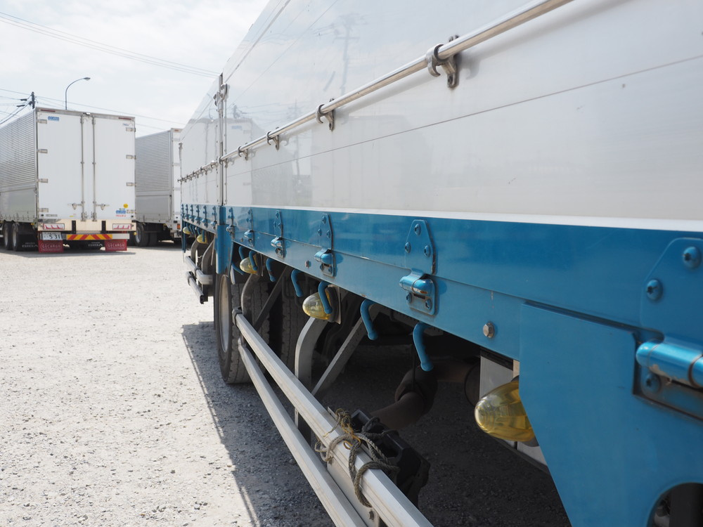 いすゞ フォワード 平ボディ 中型 TKG-FRR90T2 年式 H26[写真16]