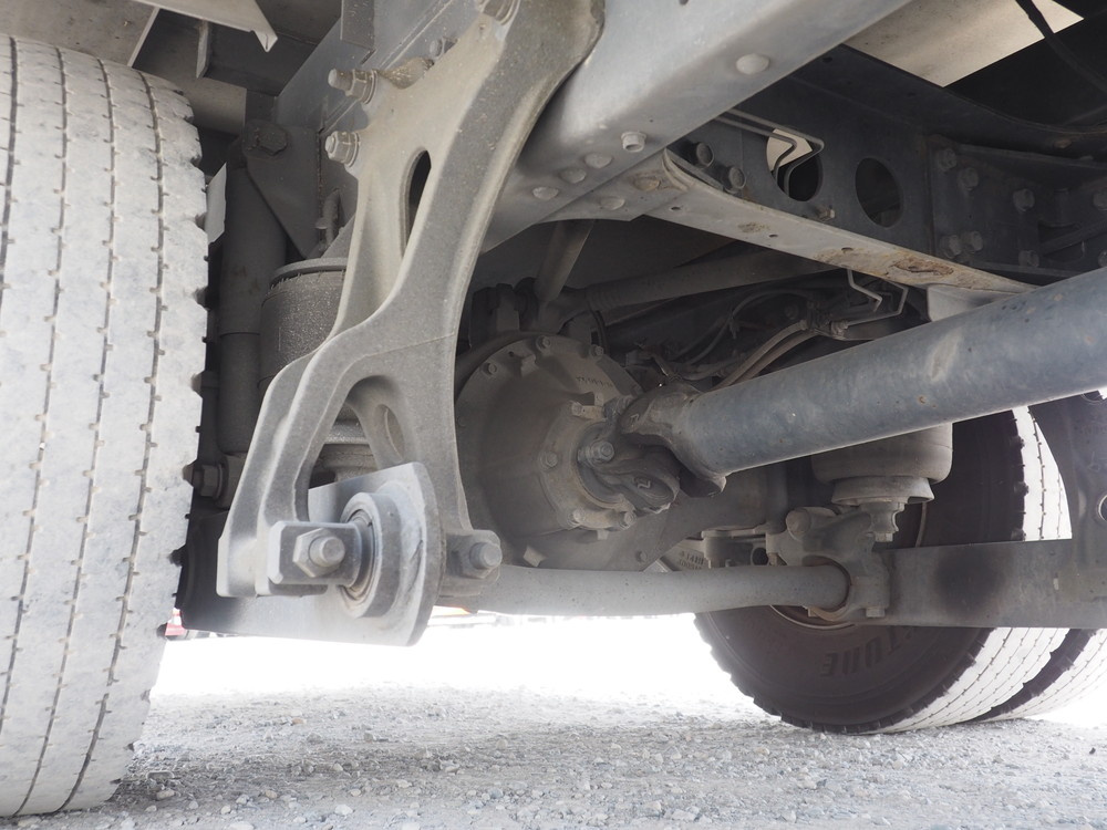 いすゞ フォワード 平ボディ 中型 TKG-FRR90T2 年式 H26[写真62]