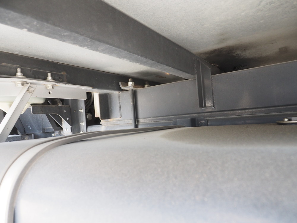 いすゞ フォワード 平ボディ 中型 TKG-FRR90T2 年式 H26[写真65]