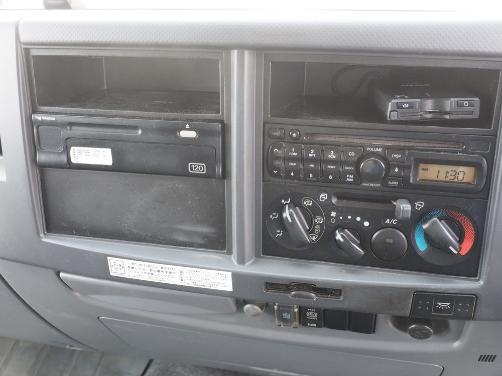 いすゞ フォワード 平ボディ 中型 TKG-FRR90T2 年式 H26[写真52]