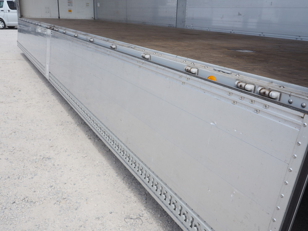 いすゞ ギガ ウイング車 大型 QKG-CYJ77A 年式 H27[写真36]