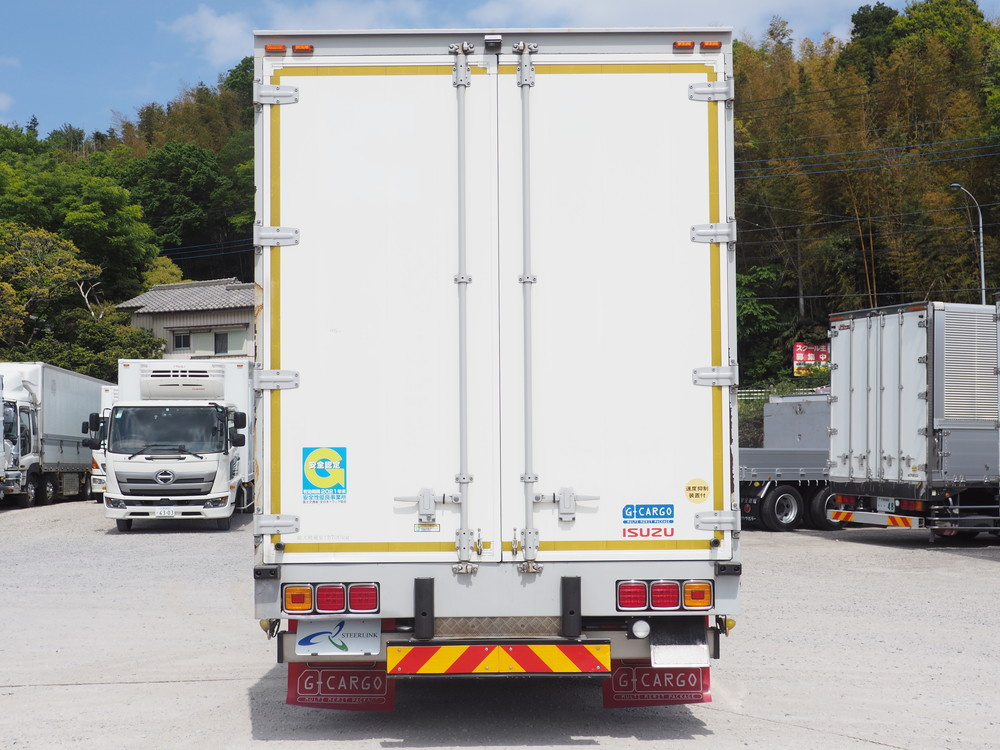 いすゞ ギガ ウイング車 大型 QKG-CYJ77A 年式 H27[写真07]