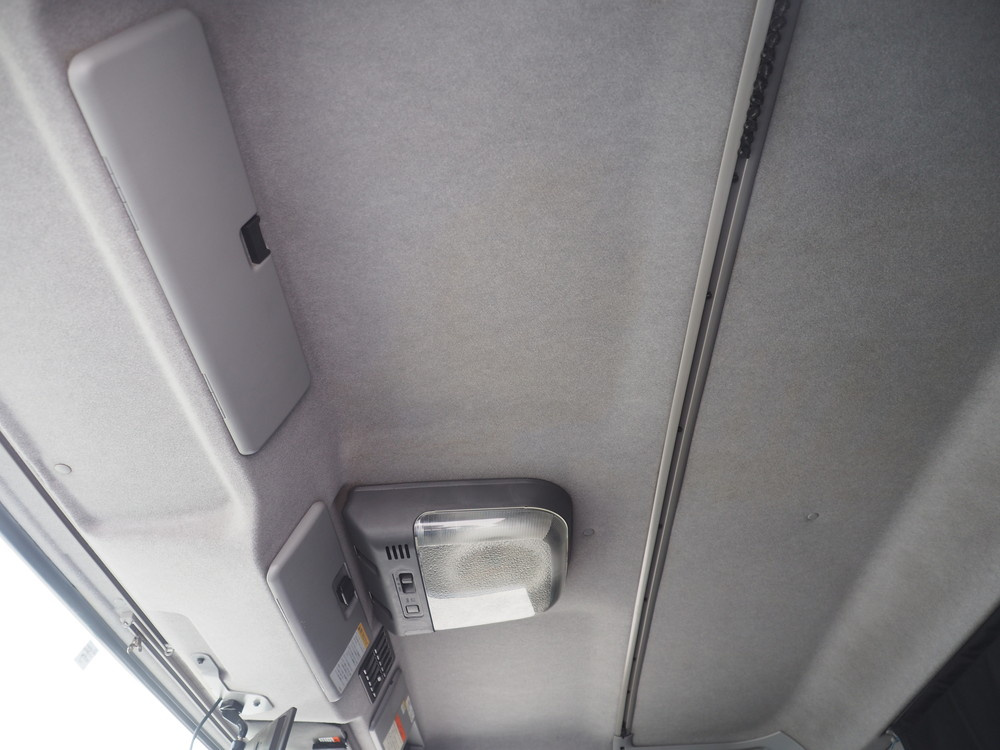 いすゞ ギガ ウイング車 大型 QKG-CYJ77A 年式 H27[写真62]