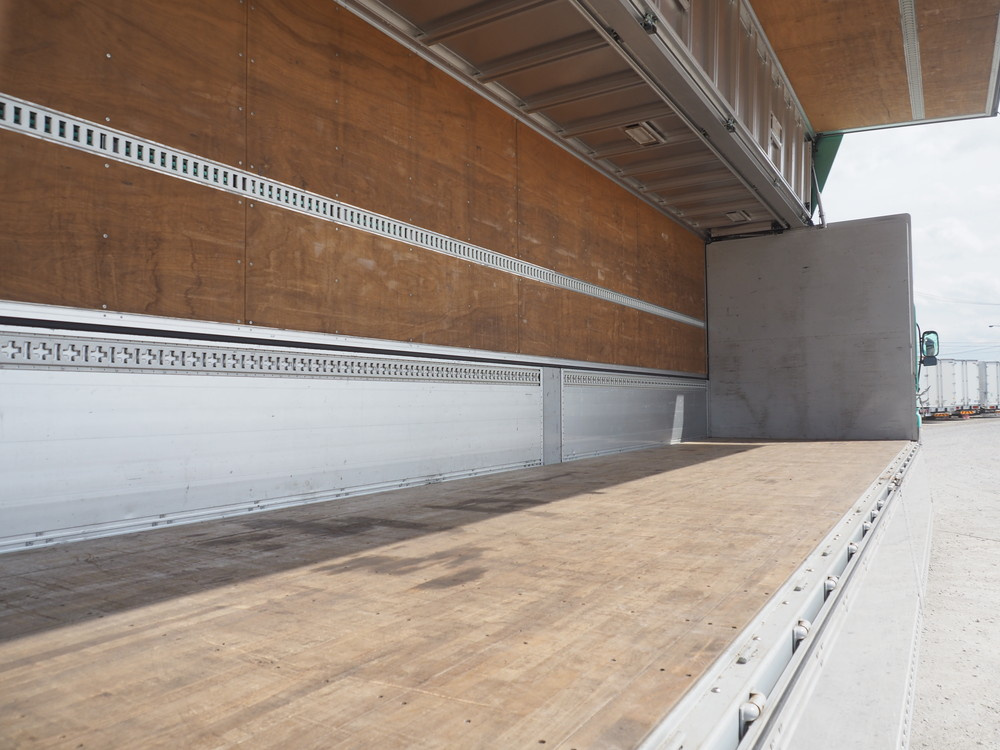 いすゞ ギガ ウイング車 大型 QKG-CYJ77A 年式 H27[写真29]