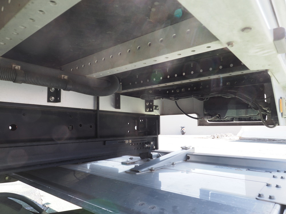 日野 レンジャー ウイング車 中型 2KG-FD2ABA 年式 R1[写真73]