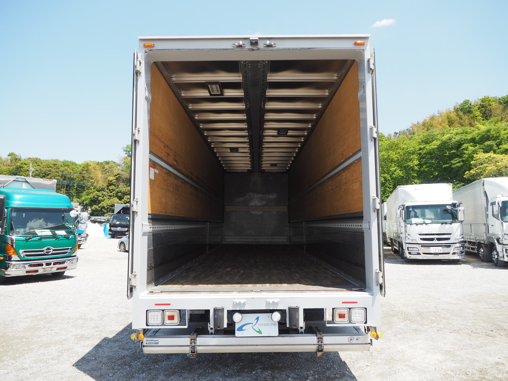 いすゞ ギガ ウイング車 大型 QKG-CYJ77B 年式 H28[写真24]