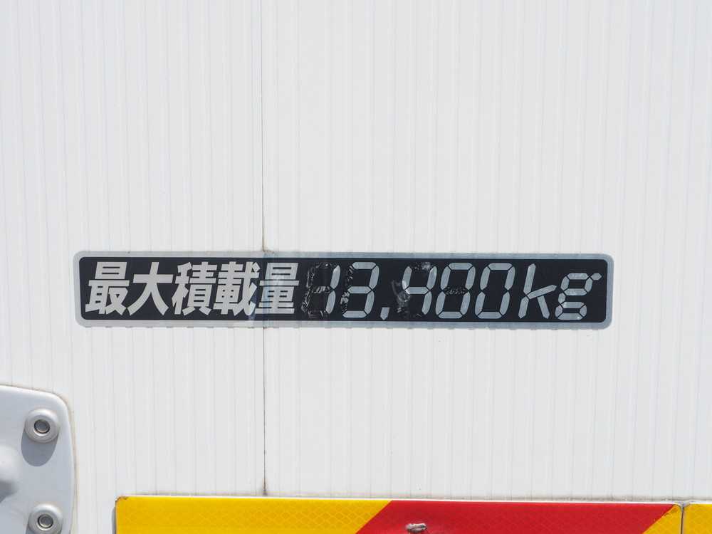 いすゞ ギガ ウイング車 大型 QKG-CYJ77B 年式 H28[写真32]