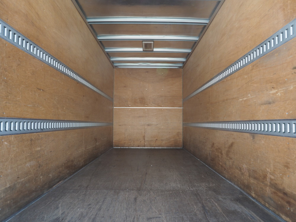 いすゞ エルフ バン車 小型 TKG-NLR85AN 年式 H26[写真15]