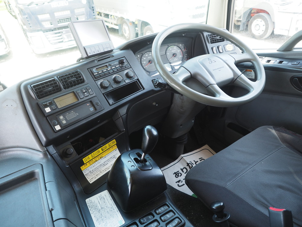 三菱ふそう スーパーグレート 冷凍バン 大型 QKG-FS55VZ 年式 H25[写真28]