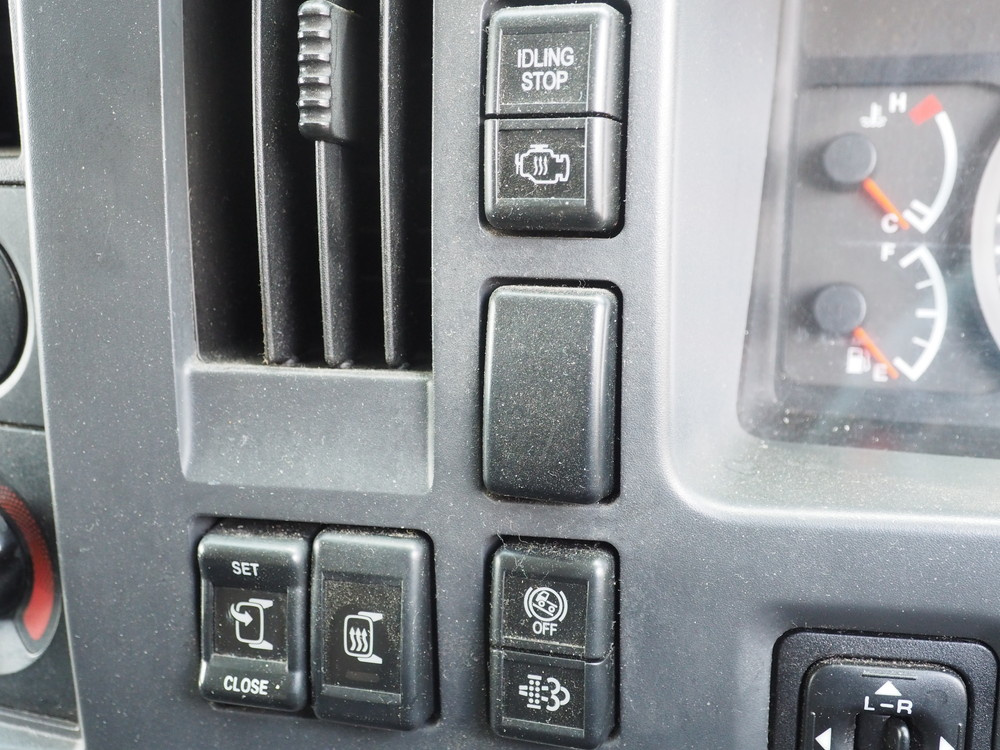 いすゞ フォワード 平ボディ 中型 PDG-FRR34T2 年式 H20[写真47]