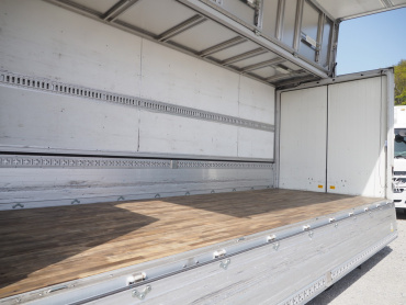 三菱ふそう ファイター ウイング車 中型 TKG-FK64F 年式 H26 [写真21]