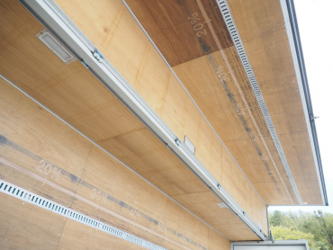 いすゞ ギガ ウイング車 大型 QKG-CYJ77A 年式 H27 [写真21]