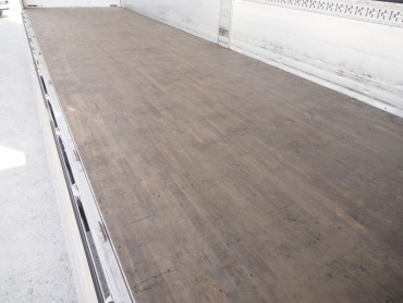 いすゞ ギガ ウイング車 大型 QKG-CYJ77A 年式 H27 [写真22]