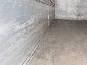 日野 グランドプロフィア ウイング車 大型 LKG-FW1EXBG 年式 H23 [写真34]