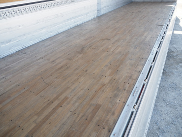 いすゞ ギガ ウイング車 大型 QKG-CYJ77A 年式 H27 [写真25]