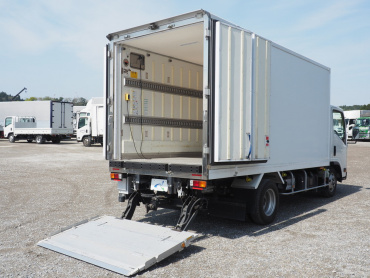 いすゞ エルフ 冷凍バン 小型 TPG-NMR85AN 年式 H27 [写真29]