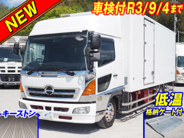 日野 レンジャー 冷凍バン 中型 TKG-FD7JLAG 年式 H25 [写真02]