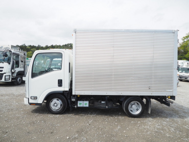 いすゞ エルフ バン車 小型 TKG-NLR85AN 年式 H25 [写真10]