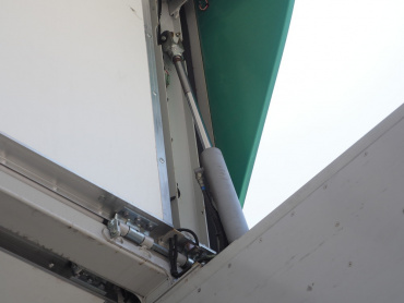 三菱ふそう スーパーグレート ウイング車 大型 QKG-FS54VZ 年式 H26 [写真17]