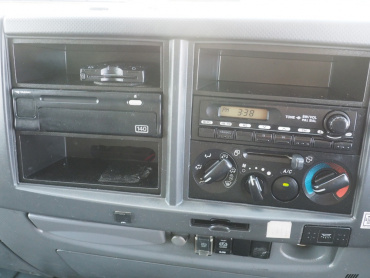 いすゞ フォワード ウイング車 中型 TKG-FRR90T2 年式 H26 [写真31]