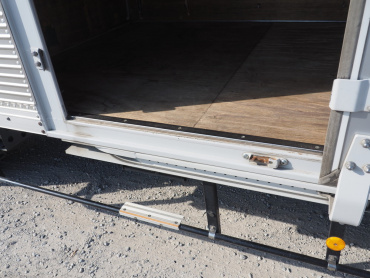 いすゞ エルフ バン車 小型 TKG-NLR85AN 年式 H24 [写真18]