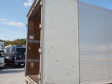 いすゞ エルフ バン車 小型 TKG-NLR85AN 年式 H24 [写真31]