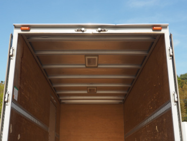 いすゞ エルフ バン車 小型 TKG-NLR85AN 年式 H24 [写真28]