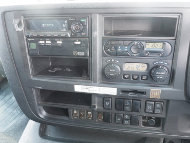 いすゞ ギガ 平ボディ 大型 QKG-CYJ77B 年式 H28 [写真34]