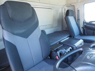 日野 プロフィア ウイング車 大型 BDG-FW1EXYG 年式 H22 [写真24]