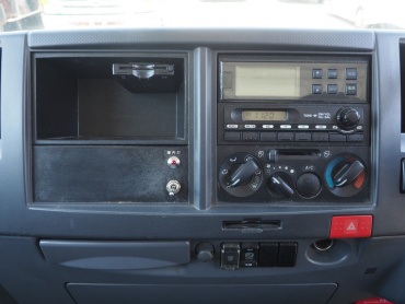 いすゞ エルフ 冷凍バン 小型 TKG-NLR85AN 年式 H24 [写真21]