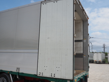 日野 グランドプロフィア ウイング車 大型 BKG-FW1EXYG 年式 H22 [写真31]