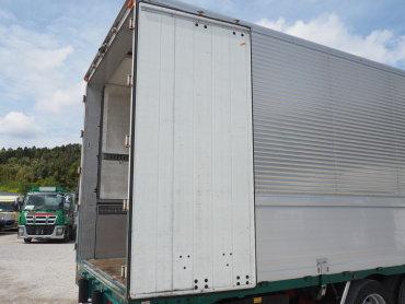 日野 グランドプロフィア ウイング車 大型 BKG-FW1EXYG 年式 H22 [写真32]