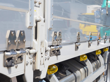 三菱ふそう スーパーグレート ウイング車 大型 QPG-FS65VZ 年式 H27 [写真10]