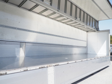 三菱ふそう スーパーグレート ウイング車 大型 QPG-FS65VZ 年式 H27 [写真25]