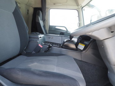 三菱ふそう スーパーグレート ウイング車 大型 QPG-FS65VZ 年式 H27 [写真38]