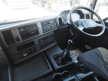 日野 グランドプロフィア ウイング車 大型 QPG-FW1EXEG 年式 H27 [写真32]