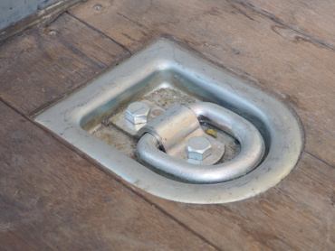 いすゞ エルフ バン車 小型 TPG-NPR85AN 年式 H28 [写真23]