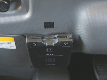 いすゞ フォワード 冷凍バン 中型 PDG-FRR34T2 年式 H22 [写真30]