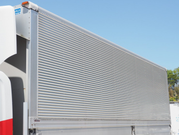 いすゞ フォワード ウイング車 中型 PKG-FRR90S2 年式 H23 [写真18]