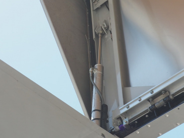 いすゞ フォワード ウイング車 中型 PKG-FRR90S2 年式 H23 [写真22]