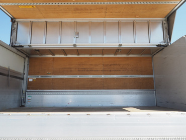 いすゞ フォワード ウイング車 中型 PKG-FRR90S2 年式 H23 [写真14]