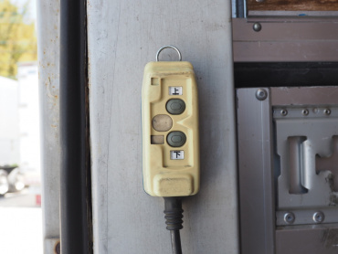 いすゞ フォワード ウイング車 中型 PKG-FRR90S2 年式 H23 [写真31]