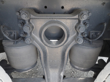 いすゞ ギガ ウイング車 大型 PDG-CYJ77W8 年式 H20 [写真42]