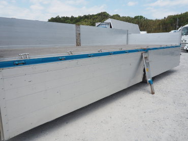 いすゞ フォワード 平ボディ 中型 TKG-FRR90T2 年式 H26 [写真32]