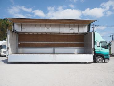 いすゞ ギガ ウイング車 大型 QKG-CYJ77A 年式 H27 [写真15]