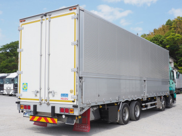 いすゞ ギガ ウイング車 大型 QKG-CYJ77A 年式 H27 [写真06]