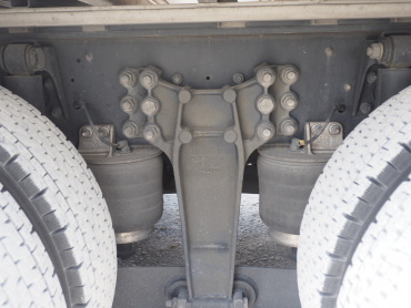 いすゞ ギガ ウイング車 大型 QKG-CYJ77A 年式 H27 [写真70]