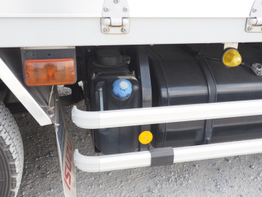 いすゞ ギガ ウイング車 大型 QKG-CYJ77A 年式 H27 [写真21]