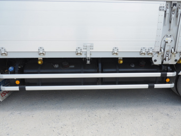 いすゞ ギガ ウイング車 大型 QKG-CYJ77A 年式 H27 [写真22]